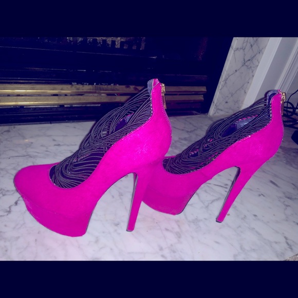 Luxe London Trash Passion Pink High Heels 👠 - Picture 4 of 6